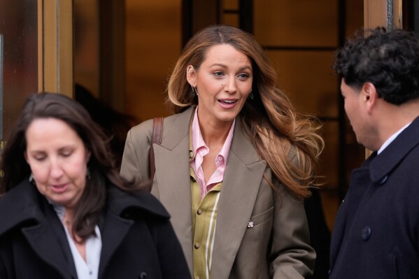 Blake Lively and Justin Baldoni attend New York courthouse for lawsuit  talks | AP News