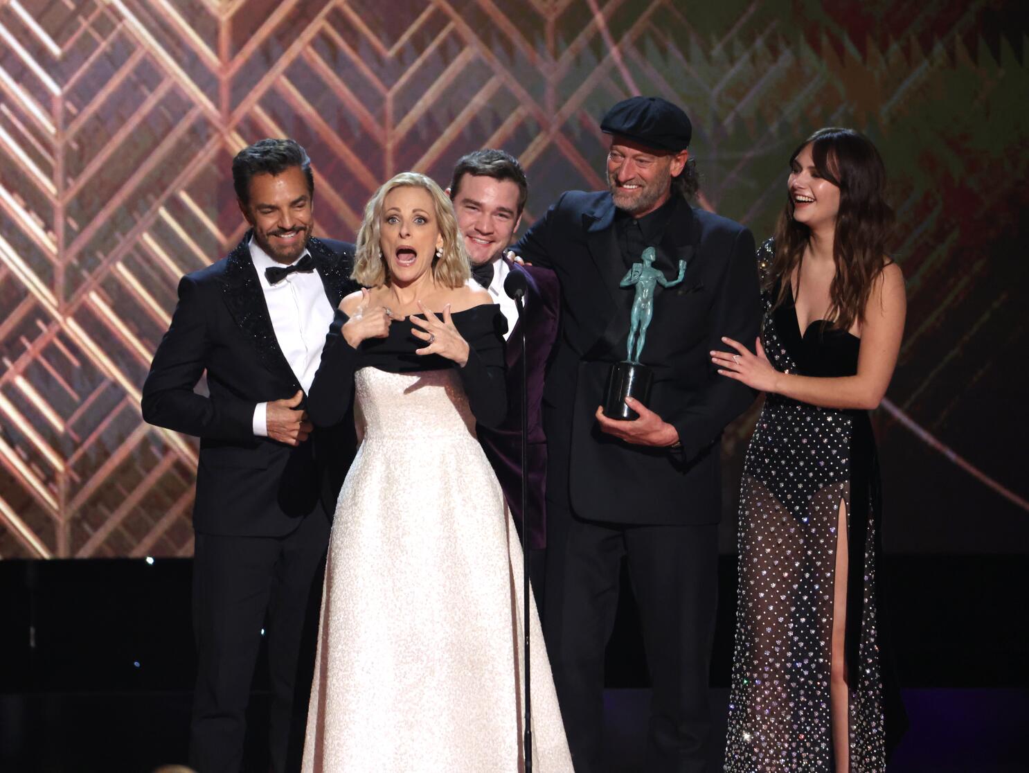 Photos: Show-stopping moments from SAG Awards 2022 - Los Angeles Times