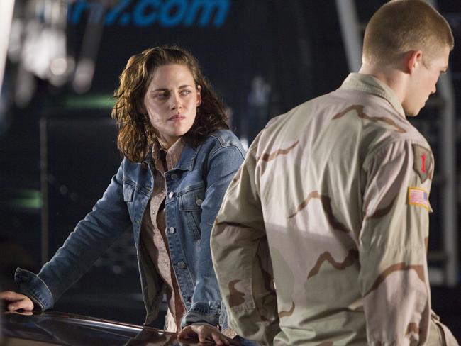 Ang Lee wanted Kristen Stewart for Billy Lynn's Long Halftime Walk | The  Courier Mail