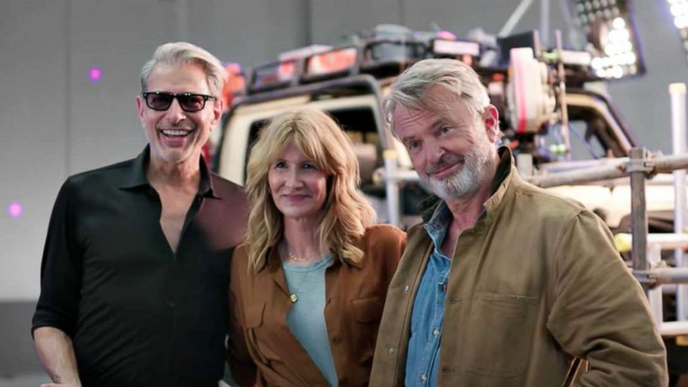 2 original ‘Jurassic Park’ stars to begin filming ‘Jurassic World’ sequel  this week