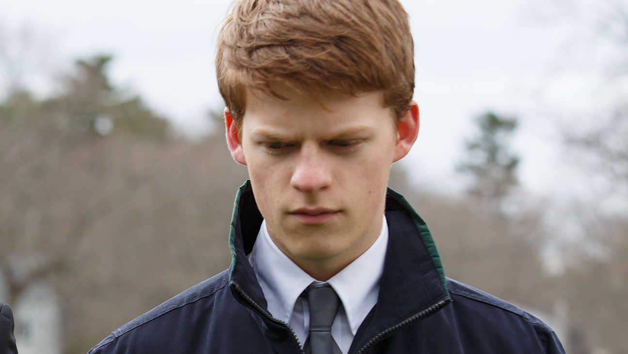 Oscars: 'Manchester by the Sea' Star Lucas Hedges Talks Wanting to Find  Love Onscreen and in Real Life